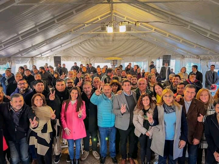 FB_IMG_16897700680353052