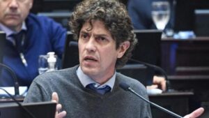 martin-lousteau-presidente-de-la-union-civica-radical-20240207-1751864