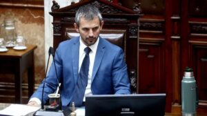 el-presidente-de-la-camara-de-diputados-martin-menem-foto-reuters-tomas-cuesta-SYEGLXFWMZHCZOE22C32S547WA