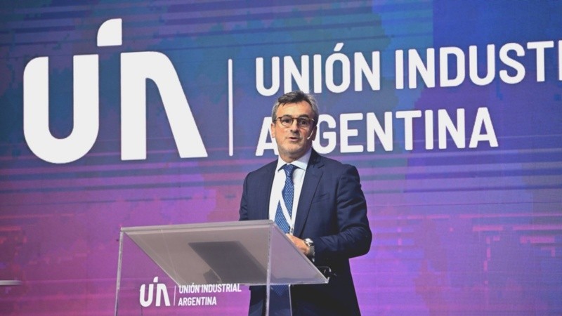 uia.jpg_726409099